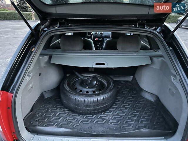 Черный Шевроле Лачетти, объемом двигателя 1.8 л и пробегом 180 тыс. км за 3900 $, фото 15 на Automoto.ua