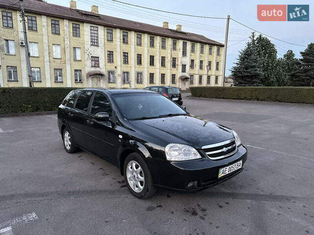 Черный Шевроле Лачетти, объемом двигателя 1.8 л и пробегом 180 тыс. км за 3900 $, фото 9 на Automoto.ua