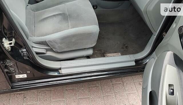 Черный Шевроле Лачетти, объемом двигателя 1.8 л и пробегом 236 тыс. км за 4299 $, фото 17 на Automoto.ua