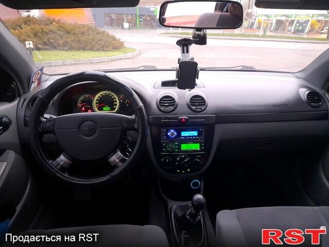 Чорний Шевроле Лачетті, об'ємом двигуна 1.8 л та пробігом 240 тис. км за 4350 $, фото 9 на Automoto.ua