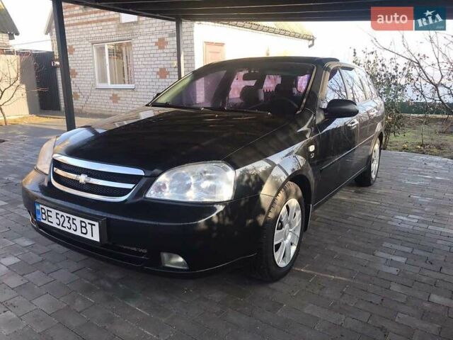 Черный Шевроле Лачетти, объемом двигателя 1.8 л и пробегом 348 тыс. км за 4400 $, фото 4 на Automoto.ua