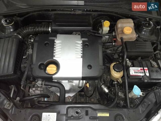 Черный Шевроле Лачетти, объемом двигателя 1.8 л и пробегом 260 тыс. км за 4900 $, фото 18 на Automoto.ua