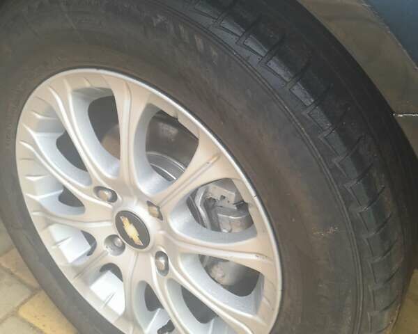 Черный Шевроле Лачетти, объемом двигателя 1.8 л и пробегом 260 тыс. км за 4900 $, фото 15 на Automoto.ua