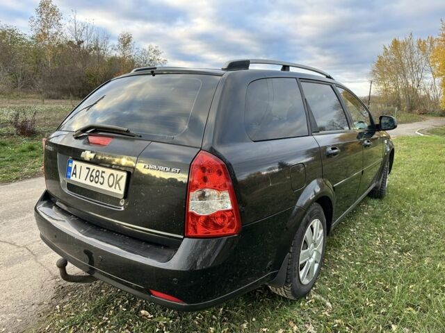 Черный Шевроле Лачетти, объемом двигателя 1.6 л и пробегом 268 тыс. км за 4900 $, фото 2 на Automoto.ua