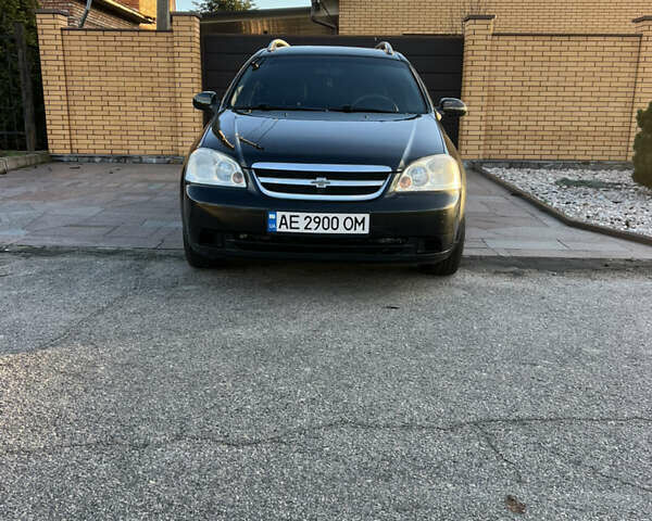 Черный Шевроле Лачетти, объемом двигателя 1.8 л и пробегом 210 тыс. км за 6150 $, фото 2 на Automoto.ua
