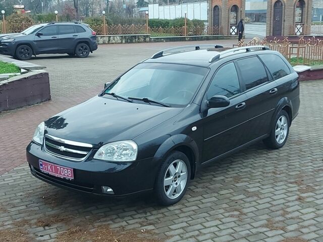 Черный Шевроле Лачетти, объемом двигателя 0 л и пробегом 196 тыс. км за 5500 $, фото 5 на Automoto.ua