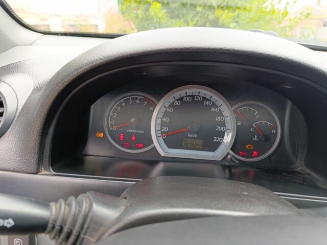 Чорний Шевроле Лачетті, об'ємом двигуна 1.8 л та пробігом 197 тис. км за 5000 $, фото 6 на Automoto.ua