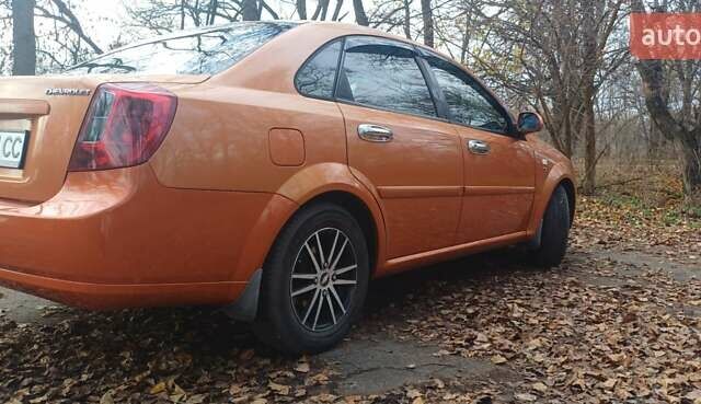 Коричневый Шевроле Лачетти, объемом двигателя 1.8 л и пробегом 235 тыс. км за 4300 $, фото 3 на Automoto.ua