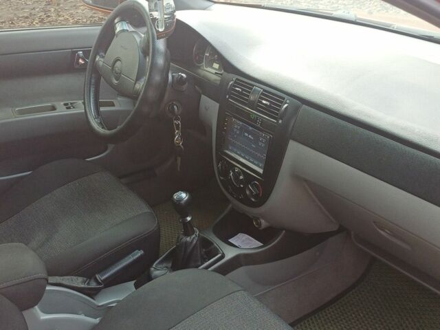 Коричневый Шевроле Лачетти, объемом двигателя 1.8 л и пробегом 235 тыс. км за 4300 $, фото 4 на Automoto.ua