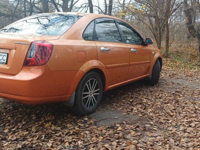 Коричневый Шевроле Лачетти, объемом двигателя 1.8 л и пробегом 235 тыс. км за 4300 $, фото 3 на Automoto.ua