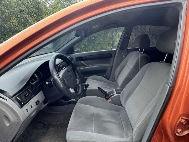 Коричневый Шевроле Лачетти, объемом двигателя 1.6 л и пробегом 220 тыс. км за 2750 $, фото 3 на Automoto.ua