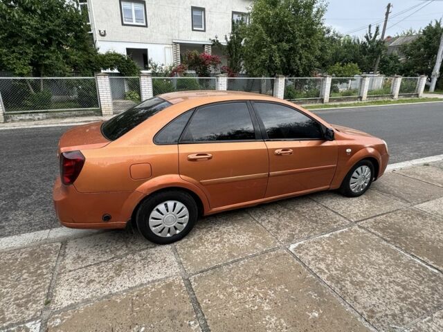 Коричневый Шевроле Лачетти, объемом двигателя 1.6 л и пробегом 220 тыс. км за 2750 $, фото 4 на Automoto.ua