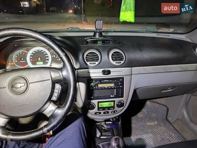 Коричневый Шевроле Лачетти, объемом двигателя 2 л и пробегом 195 тыс. км за 5000 $, фото 7 на Automoto.ua