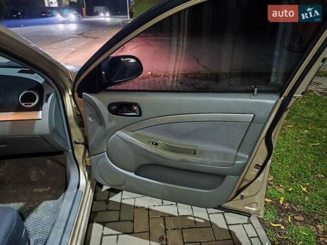 Коричневый Шевроле Лачетти, объемом двигателя 2 л и пробегом 195 тыс. км за 5000 $, фото 16 на Automoto.ua