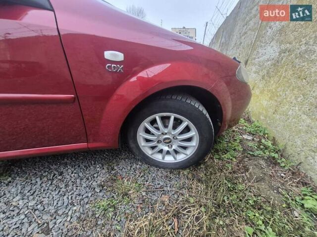 Червоний Шевроле Лачетті, об'ємом двигуна 1.8 л та пробігом 187 тис. км за 4500 $, фото 5 на Automoto.ua