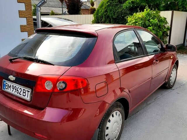 Красный Шевроле Лачетти, объемом двигателя 1.6 л и пробегом 236 тыс. км за 2900 $, фото 4 на Automoto.ua
