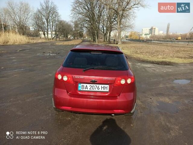 Красный Шевроле Лачетти, объемом двигателя 1.8 л и пробегом 240 тыс. км за 3500 $, фото 3 на Automoto.ua