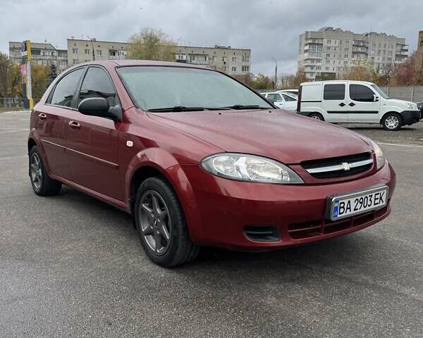 Красный Шевроле Лачетти, объемом двигателя 1.4 л и пробегом 160 тыс. км за 4450 $, фото 2 на Automoto.ua