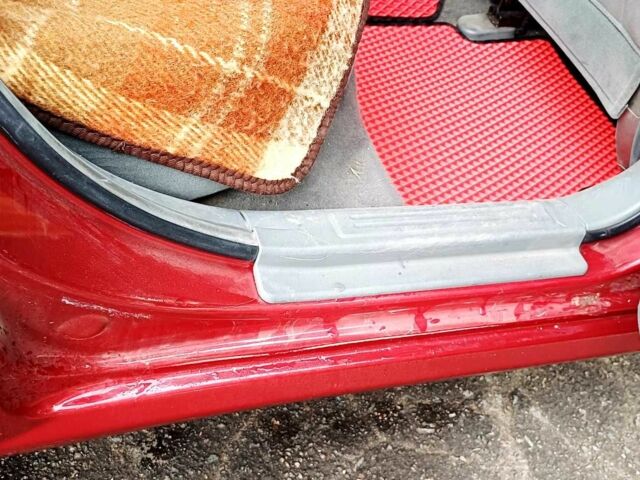 Красный Шевроле Лачетти, объемом двигателя 1.6 л и пробегом 264 тыс. км за 2500 $, фото 3 на Automoto.ua