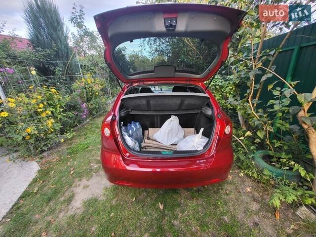 Красный Шевроле Лачетти, объемом двигателя 1.8 л и пробегом 110 тыс. км за 4600 $, фото 19 на Automoto.ua