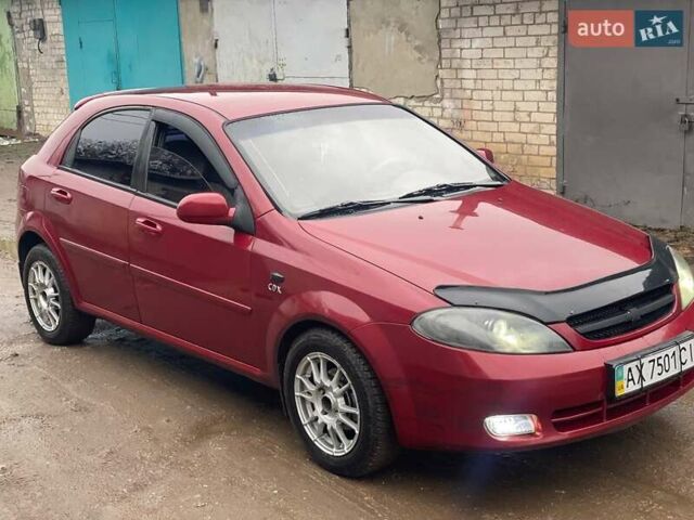 Красный Шевроле Лачетти, объемом двигателя 1.8 л и пробегом 121 тыс. км за 3750 $, фото 14 на Automoto.ua