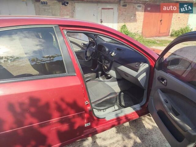 Красный Шевроле Лачетти, объемом двигателя 1.8 л и пробегом 202 тыс. км за 4400 $, фото 1 на Automoto.ua