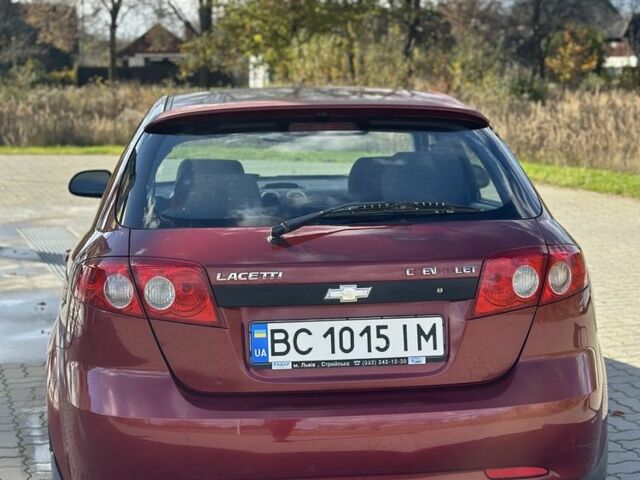 Червоний Шевроле Лачетті, об'ємом двигуна 1.6 л та пробігом 206 тис. км за 2800 $, фото 1 на Automoto.ua
