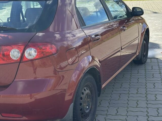 Червоний Шевроле Лачетті, об'ємом двигуна 1.6 л та пробігом 206 тис. км за 2800 $, фото 3 на Automoto.ua