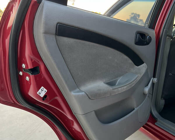 Шевроле Лачетти 2010 в Павлограде на Automoto.ua Красный Шевроле Лачетти, объемом двигателя 1.6 л и пробегом 86 тыс. км за 6450 $, фото 52 на Automoto.ua