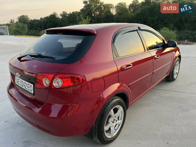 Шевроле Лачетти 2010 в Павлограде на Automoto.ua Красный Шевроле Лачетти, объемом двигателя 1.6 л и пробегом 86 тыс. км за 6450 $, фото 87 на Automoto.ua