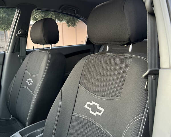 Шевроле Лачетти 2010 в Павлограде на Automoto.ua Красный Шевроле Лачетти, объемом двигателя 1.6 л и пробегом 86 тыс. км за 6450 $, фото 75 на Automoto.ua