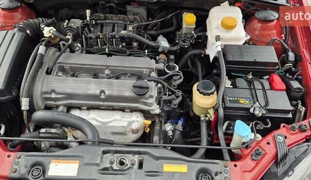 Червоний Шевроле Лачетті, об'ємом двигуна 1.6 л та пробігом 156 тис. км за 5400 $, фото 13 на Automoto.ua