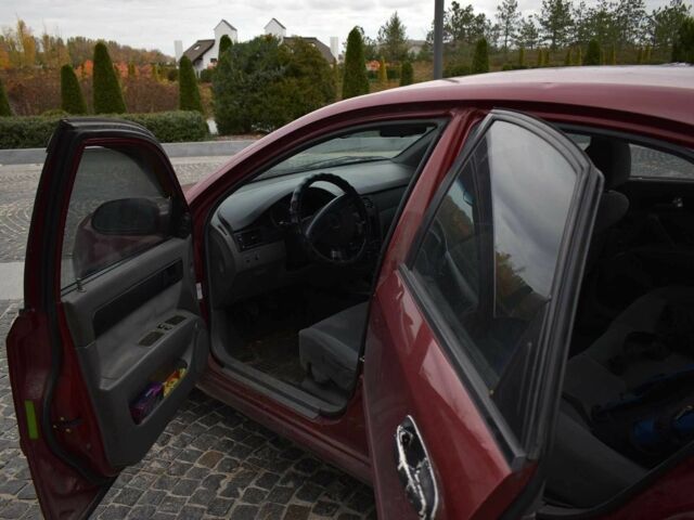 Красный Шевроле Лачетти, объемом двигателя 1.8 л и пробегом 365 тыс. км за 2800 $, фото 8 на Automoto.ua