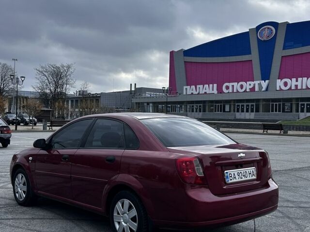 Красный Шевроле Лачетти, объемом двигателя 1.6 л и пробегом 222 тыс. км за 3999 $, фото 3 на Automoto.ua