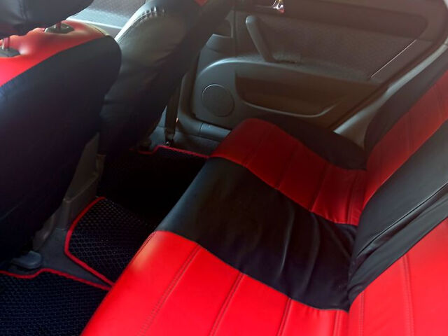 Красный Шевроле Лачетти, объемом двигателя 1.8 л и пробегом 180 тыс. км за 4550 $, фото 4 на Automoto.ua