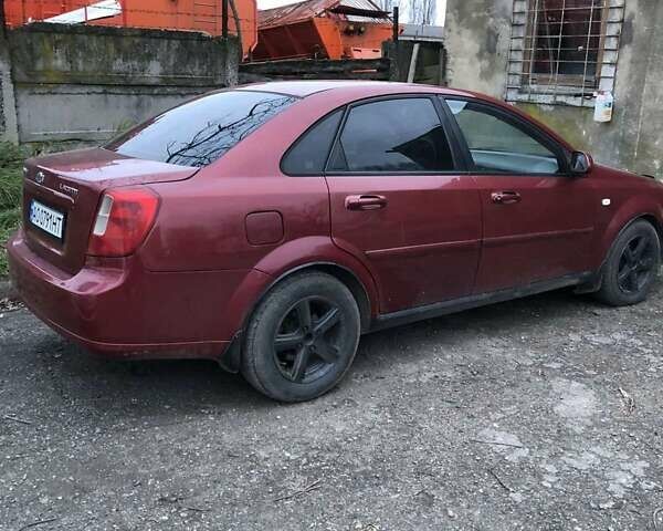 Красный Шевроле Лачетти, объемом двигателя 1.8 л и пробегом 250 тыс. км за 2700 $, фото 3 на Automoto.ua