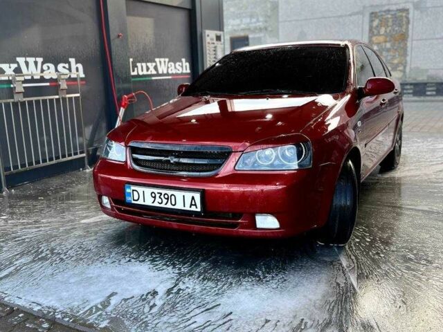 Красный Шевроле Лачетти, объемом двигателя 1.8 л и пробегом 211 тыс. км за 5200 $, фото 1 на Automoto.ua