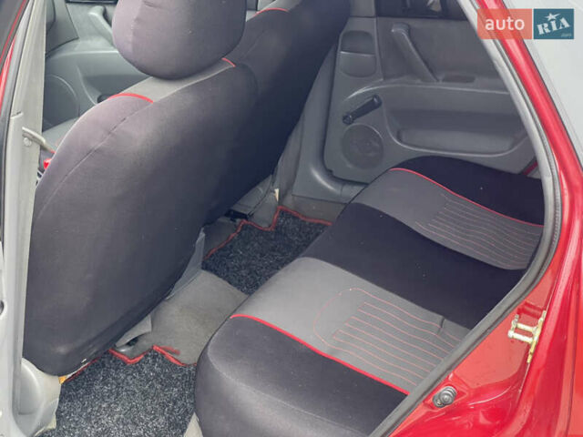 Красный Шевроле Лачетти, объемом двигателя 1.6 л и пробегом 223 тыс. км за 3700 $, фото 23 на Automoto.ua