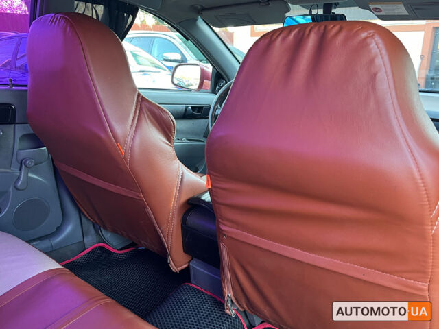 Красный Шевроле Лачетти, объемом двигателя 1.6 л и пробегом 256 тыс. км за 4300 $, фото 20 на Automoto.ua