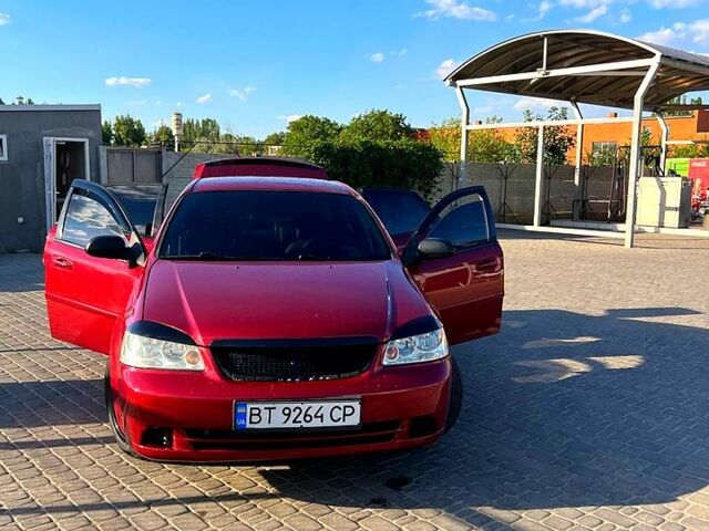 Червоний Шевроле Лачетті, об'ємом двигуна 1.6 л та пробігом 267 тис. км за 4300 $, фото 2 на Automoto.ua