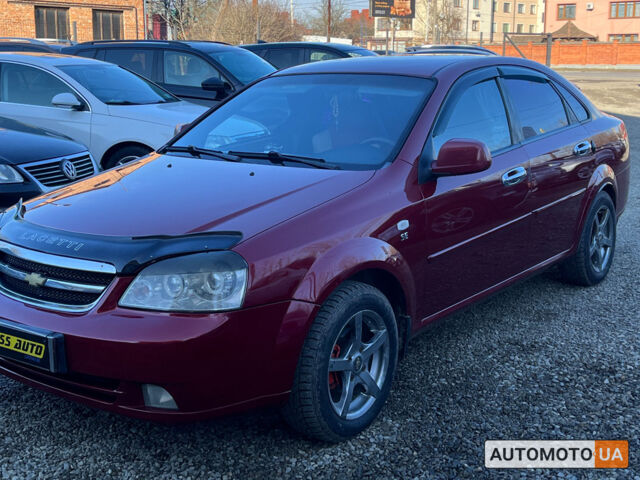 Красный Шевроле Лачетти, объемом двигателя 1.6 л и пробегом 256 тыс. км за 4300 $, фото 2 на Automoto.ua