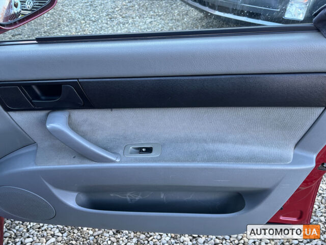 Красный Шевроле Лачетти, объемом двигателя 1.6 л и пробегом 256 тыс. км за 4300 $, фото 22 на Automoto.ua