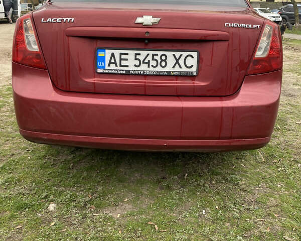 Красный Шевроле Лачетти, объемом двигателя 1.8 л и пробегом 267 тыс. км за 3500 $, фото 3 на Automoto.ua