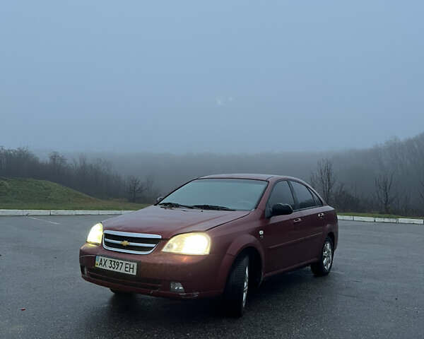 Красный Шевроле Лачетти, объемом двигателя 1.6 л и пробегом 208 тыс. км за 2650 $, фото 3 на Automoto.ua
