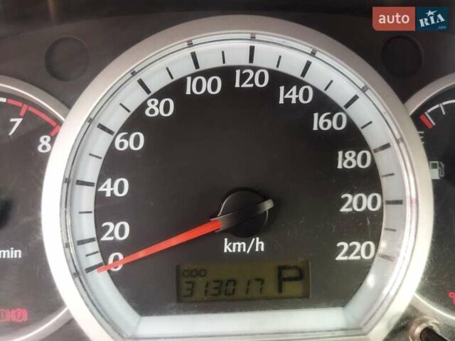 Червоний Шевроле Лачетті, об'ємом двигуна 1.8 л та пробігом 313 тис. км за 4500 $, фото 5 на Automoto.ua