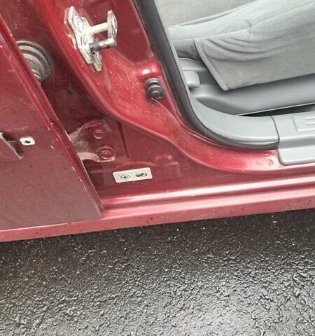 Красный Шевроле Лачетти, объемом двигателя 1.6 л и пробегом 275 тыс. км за 4500 $, фото 14 на Automoto.ua