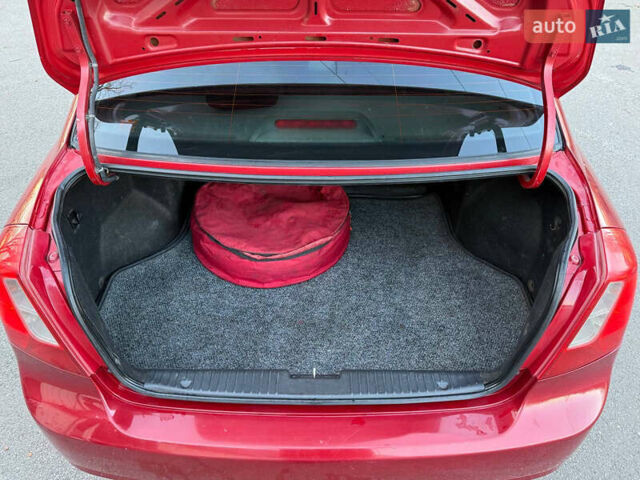 Червоний Шевроле Лачетті, об'ємом двигуна 1.6 л та пробігом 243 тис. км за 3950 $, фото 21 на Automoto.ua