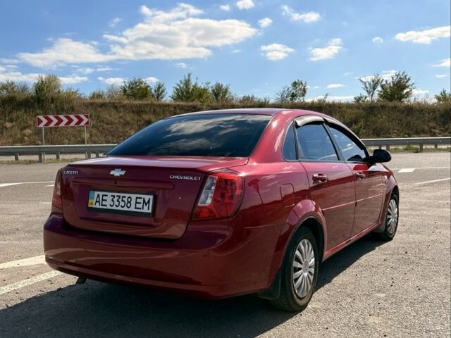Красный Шевроле Лачетти, объемом двигателя 1.6 л и пробегом 155 тыс. км за 5800 $, фото 3 на Automoto.ua
