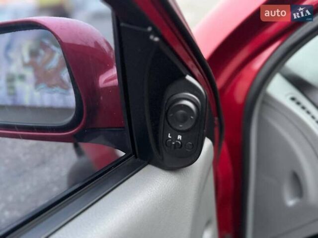 Красный Шевроле Лачетти, объемом двигателя 1.8 л и пробегом 158 тыс. км за 5690 $, фото 15 на Automoto.ua