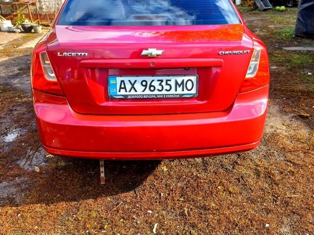 Красный Шевроле Лачетти, объемом двигателя 1.6 л и пробегом 180 тыс. км за 5600 $, фото 4 на Automoto.ua